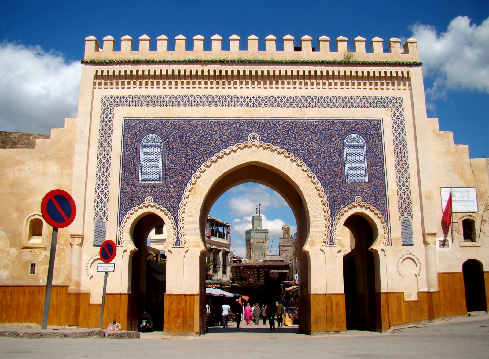 agence de location de voiture lowcost Fes